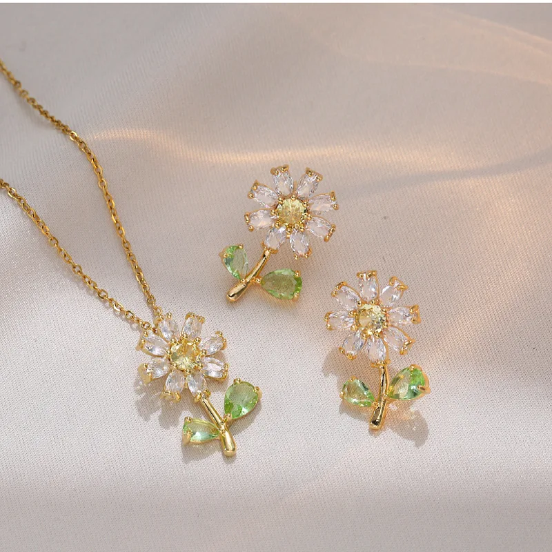 Crystal Sunflower Little Daisy Blade Chain Plant Pendant Necklace Earrings Jewelry Set Women's Luxury Stainless Steel Clover