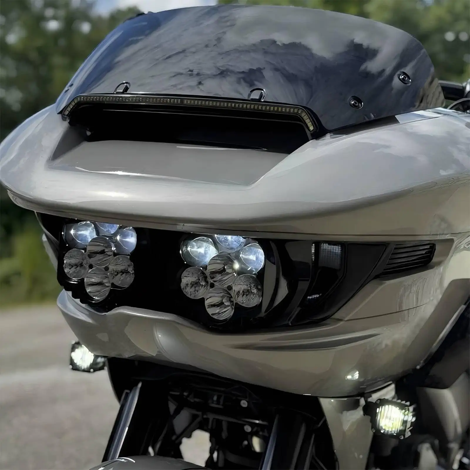 Motorcycle Headlight Assembly High-Performance Motorcycle Headlight with Mounting Brackets Universal Fit Black