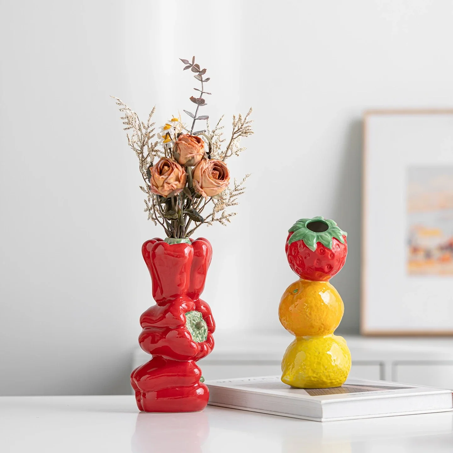 Ceramic Candle Holder Cartoon Fruit Candle Stand Strawberry Sweet Pepper Candle Stick Holder Home Decoration Accessories