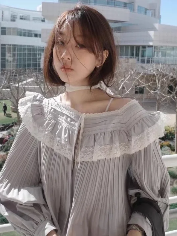 

Женская блузка оверсайз с кружевной отделкой, плиссированными рукавами-фонариками, большим воротником, в корейском стиле, из хлопка и полиэстера