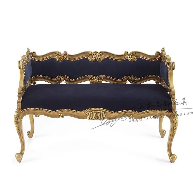 

High-end custom furniture European retro solid wood carving flower gold sofa American neoclassical small apartment fabric sofa