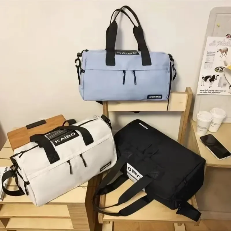 ไนลอนกันน้ํากระเป๋าเดินทางความจุสูงซิปกระเป๋าถือ 2025 ขายร้อน Casual Tote สําหรับ Man Bolsa De Viaje