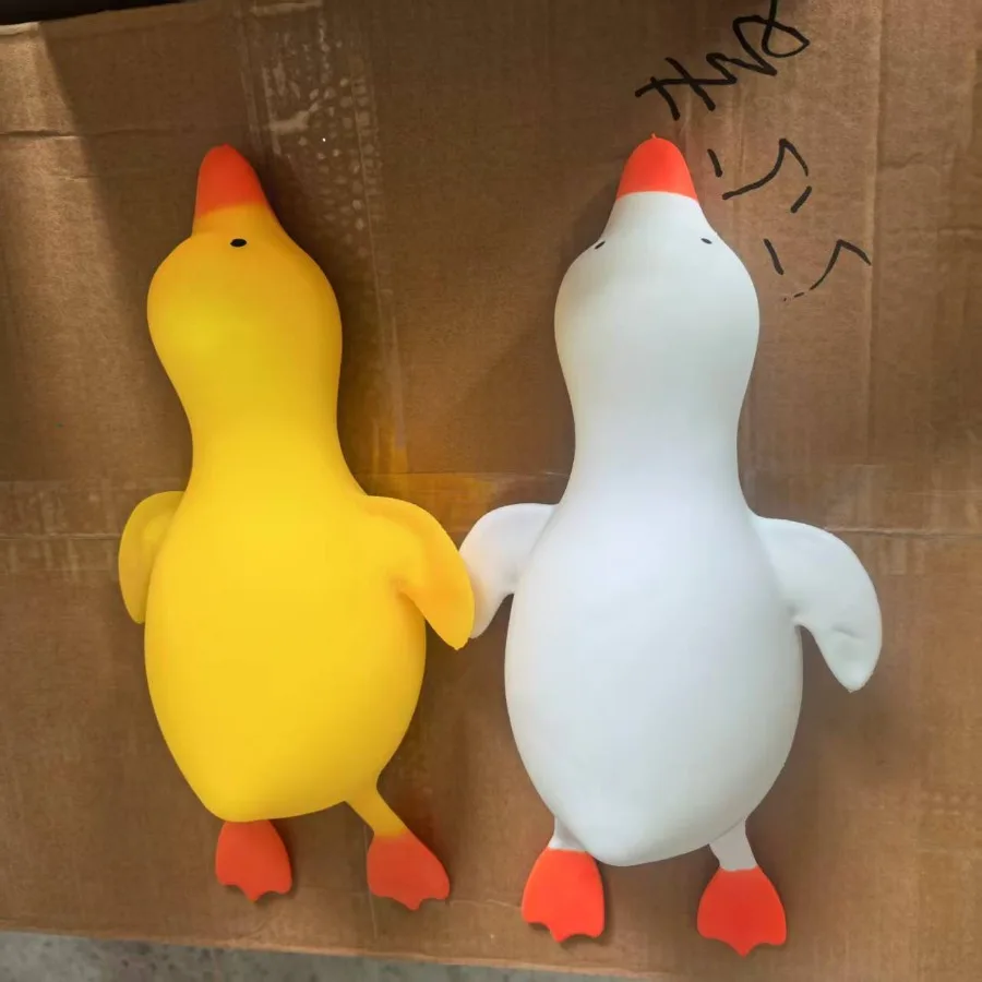 

Wholesale new products extra-large flour duck yellow duck pineapple strawberry pinching decompression creative decompression to