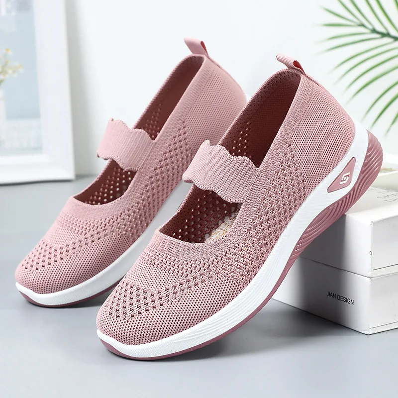 Women\'s 2024 Summer New Mom\'s Shoes Breathable Old Beijing Cloth Shoes Lightweight and Breathable Walking Shoes