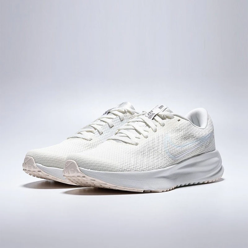 nike-authentic-run-defy-chaussures-de-course-respirantes-a-lacets-pour-femmes-hm9593-107