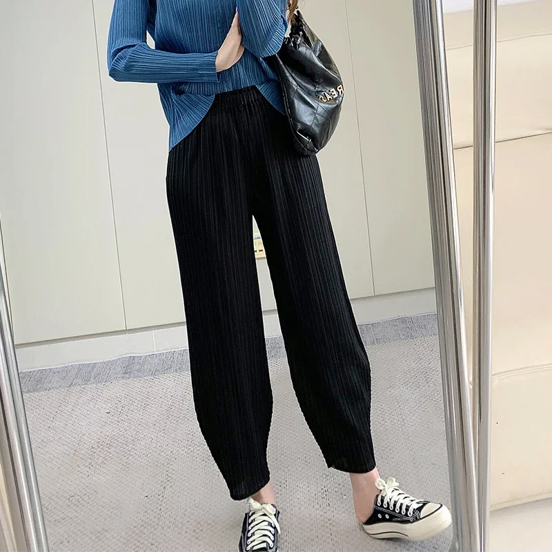 GGHK Shrunken Leg Pleated Pants Female 2024 New Summer Solid Color Leisure Loose Large Size Drape Straight Thin Section Pants