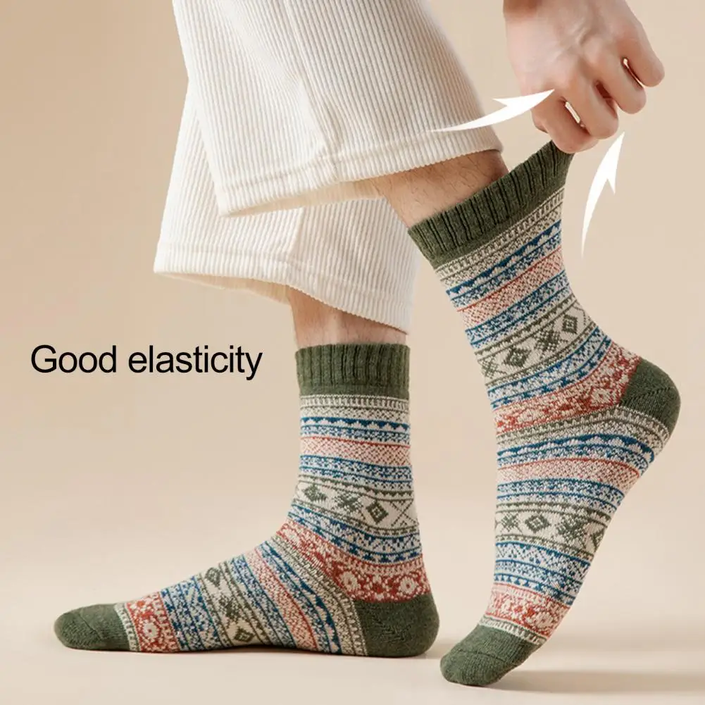 

1/5 пар мужских зимних носков, домашняя одежда для спальни, напольные носки с цветными блоками, противоскользящие вязаные повседневные спортивные носки Ножки