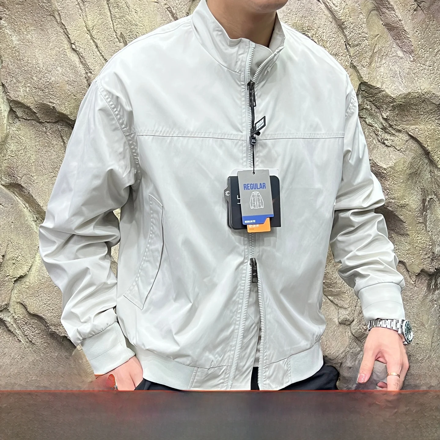 

Leavo Johnson MA Men's Flight Jaet Outdoor Windproof Stand Collar Polyester Fiber Long Sve Stand Fit Zipper Closure