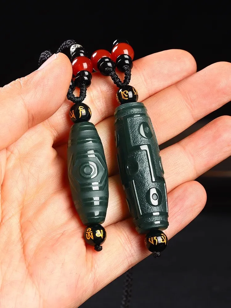 

The New Beads Pendant Real Hetian Jade Day