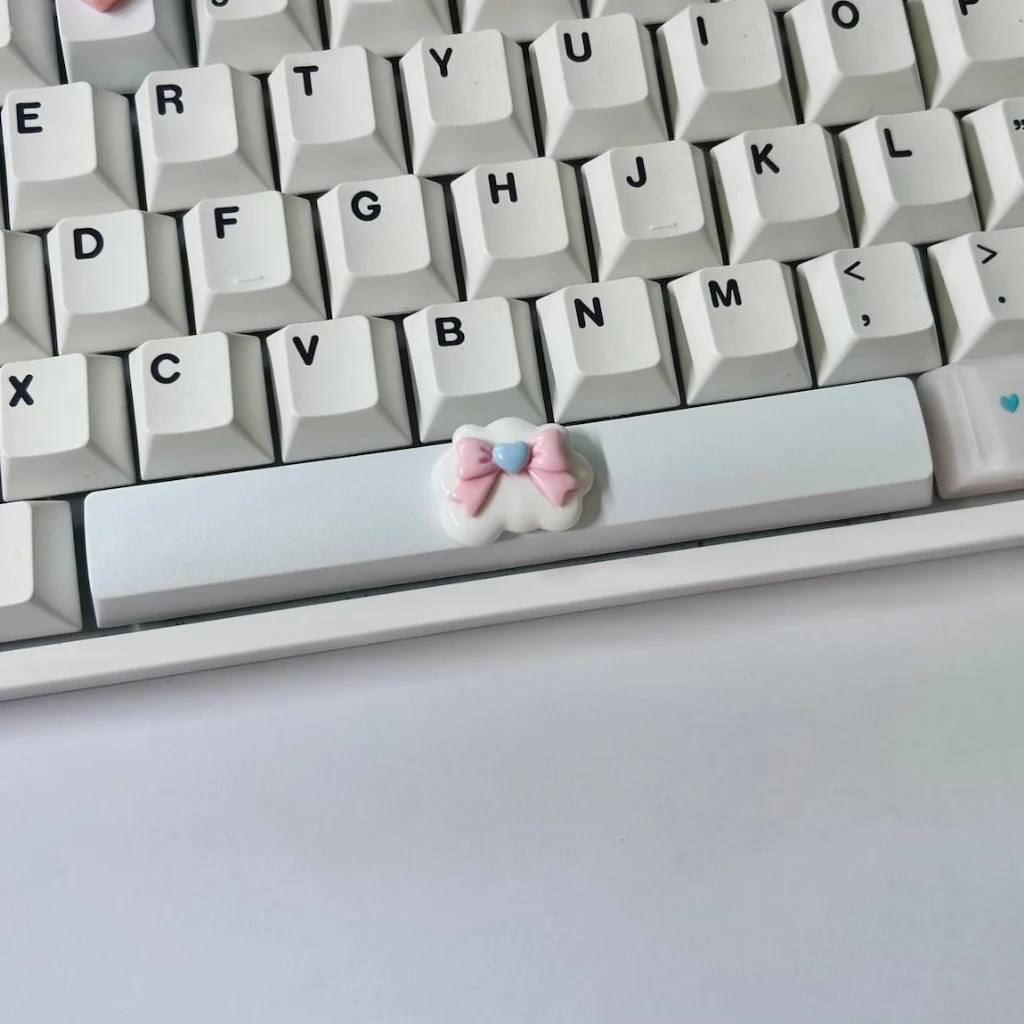6.25u الفضاء Keycap عبر محور لوحة المفاتيح الميكانيكية OEM ارتفاع القوس أرنب أرنب شخصية قبعات المفاتيح