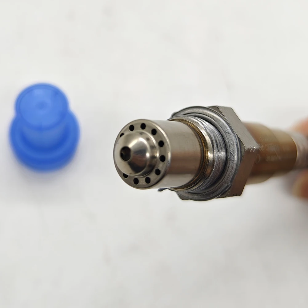0258027215 Lambda Probe O2 Oxygen Sensor 0258027229 8V0906262D For Audi A3 S3 TT Quattro Base Volkswagen Skoda VW High Quality