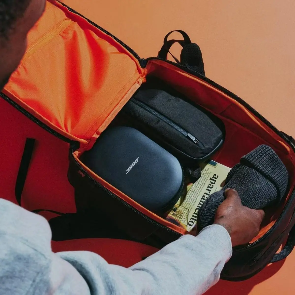 กระเป๋าเป้สะพายหลังขนาดใหญ่กันน้ำสำหรับวิทยาลัยและการเดินทาง กระเป๋าเป้สะพายหลังใส่แล็ปท็อปที่ทนทานสำหรับทุกเพศพร้อมช่องเก็บของกว้างขวาง กระเป๋าหนังสือนักเรียน