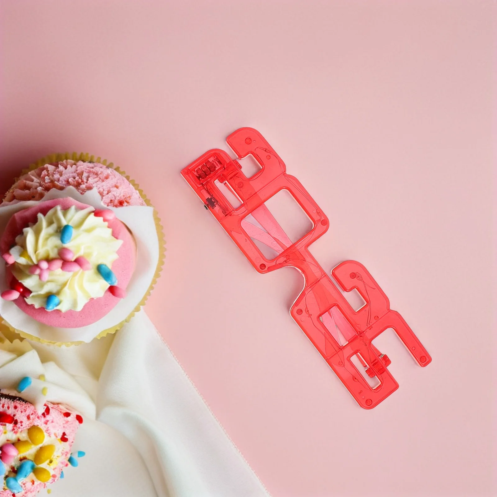 

8Pcs 2026 Graduation Glasses LED Illuminated Number Frames for Nye Party New Year Eve Celebration Glow in The Dark Event Wear