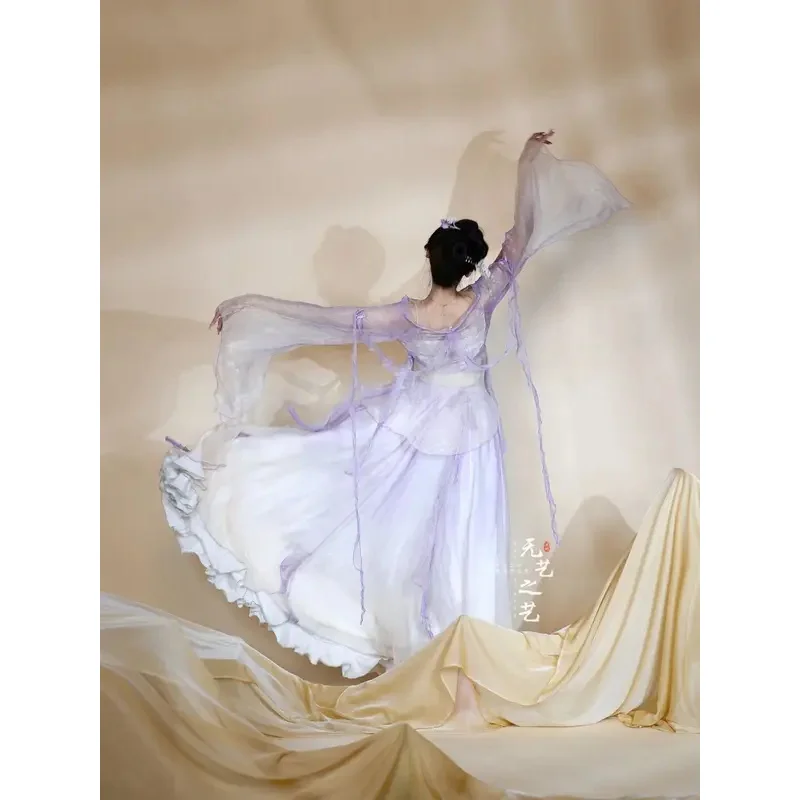 

Cy[Кветы виноградной лозы, цветущие]Artless Art Classical One Large Left Ancient Style Элегантный умный внешний слой с открытыми плечами Lotus Lea