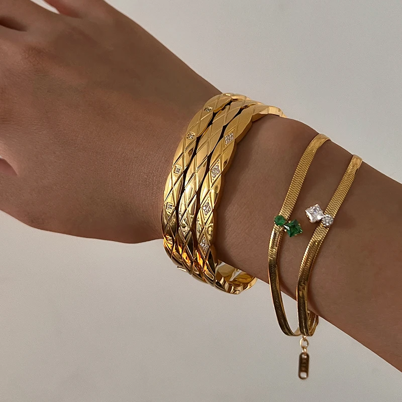 Green rhombus cz stone herringbone chain bracelet for women stainless steel dainty bracelet minimalist dainty jewelry