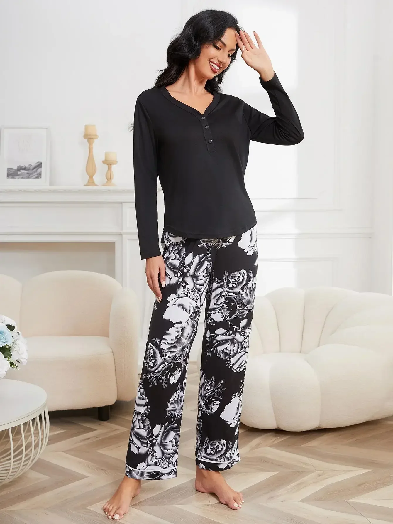 Front Button Women Pajama Set V Neck Long Sleeve Top & Floral Print Pants Sleepwear 2 Pieces Fall Female Nightwear Homwear Cloth