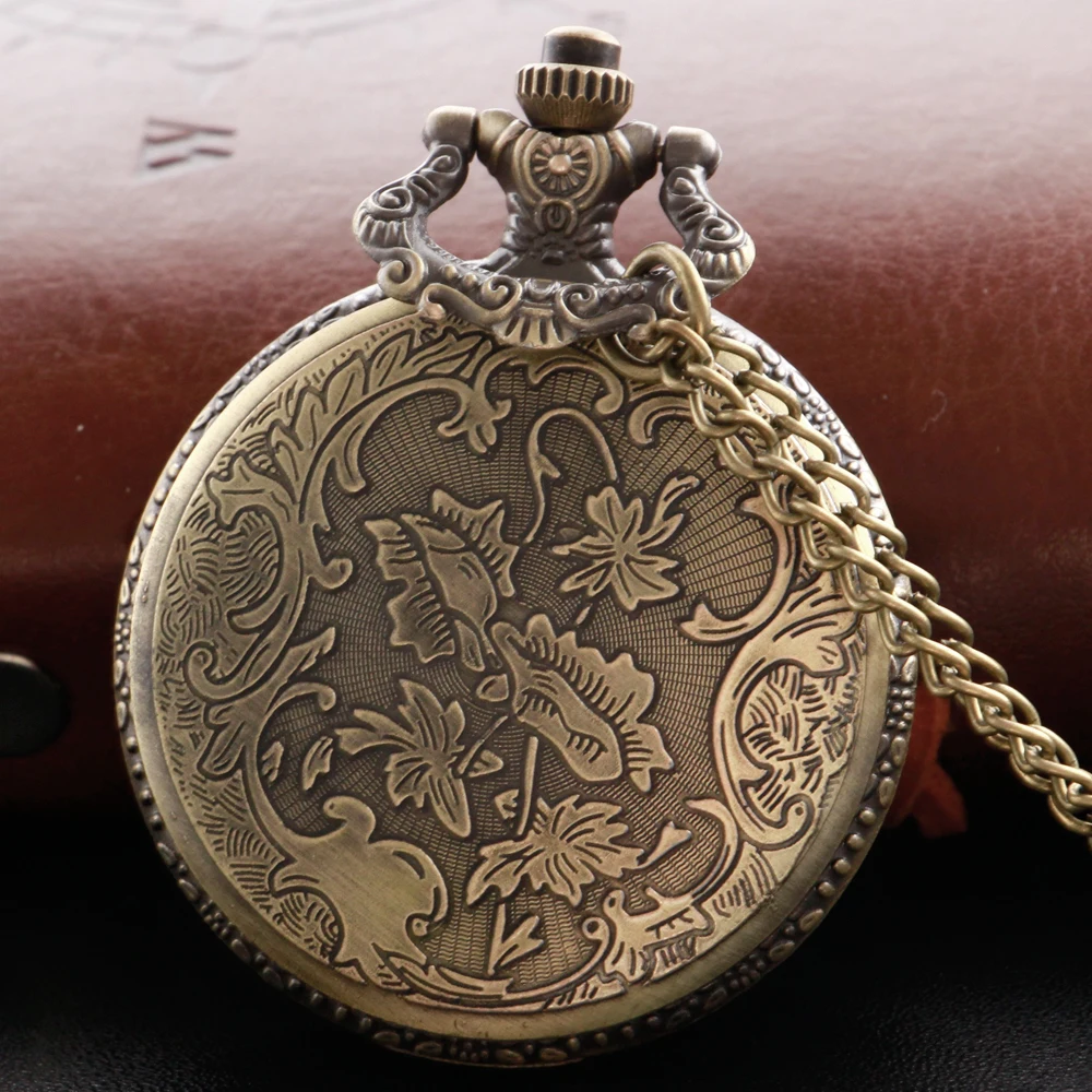 Retro Bronze Crown Noble Lion Badge Quartz Pocket Watch Fashion Mini Time Necklace Clock Men's and Women's Studens Gift Pendant