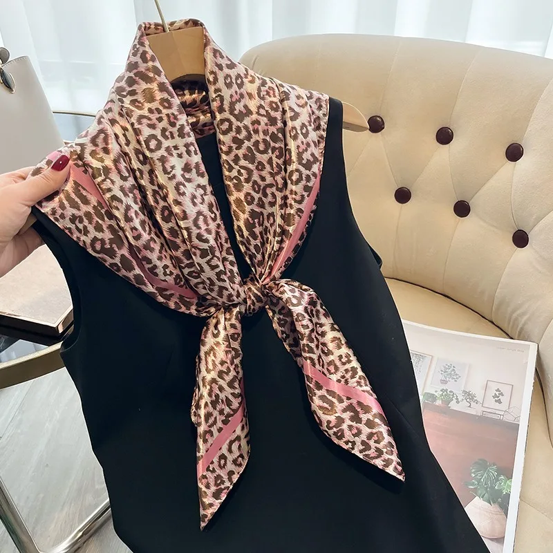 Foulard Leopard Scarf Summer Woman 's Neckerchief Silk Square Scarf Designer Silk Scarf Handkerchief for Head Foulard En Satin