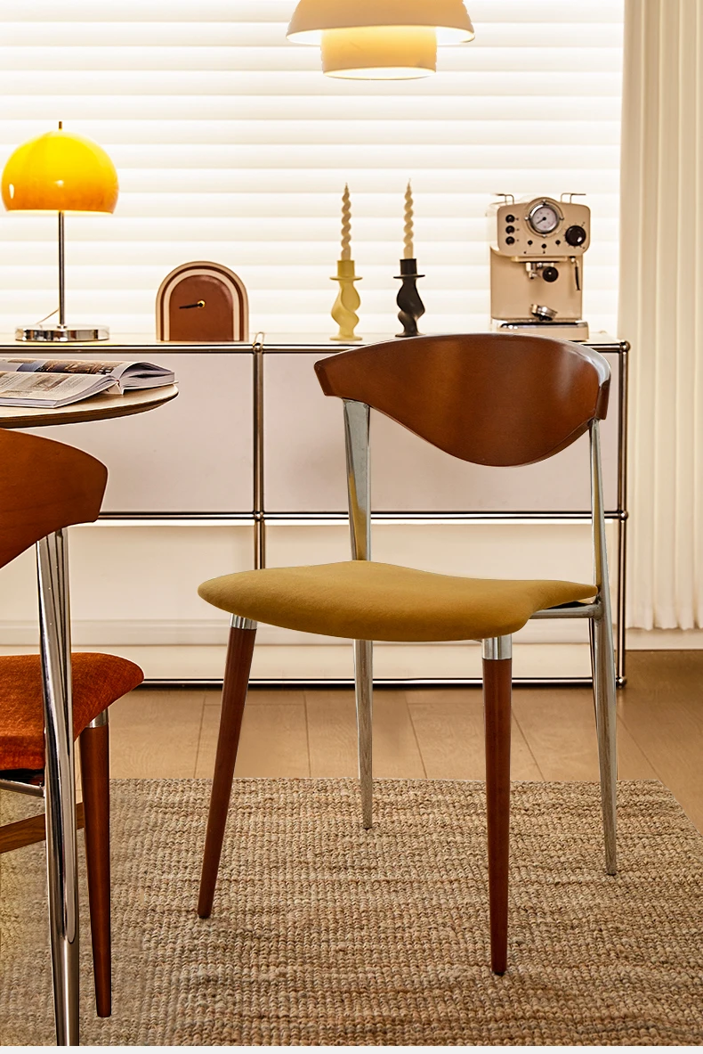 Cadeira de design sofisticado