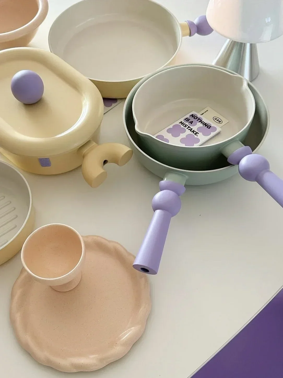 Hot SalesMacaron-colored Non-stick Pan Kitchenware Soup Pot