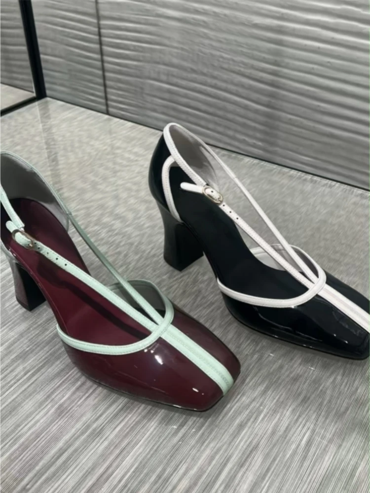 2026 New French Vintage Chunky Heel Sandals Mixed Colors Patchwork Mary Jane Shoes Patent Leather Square Head T-strap High Heels