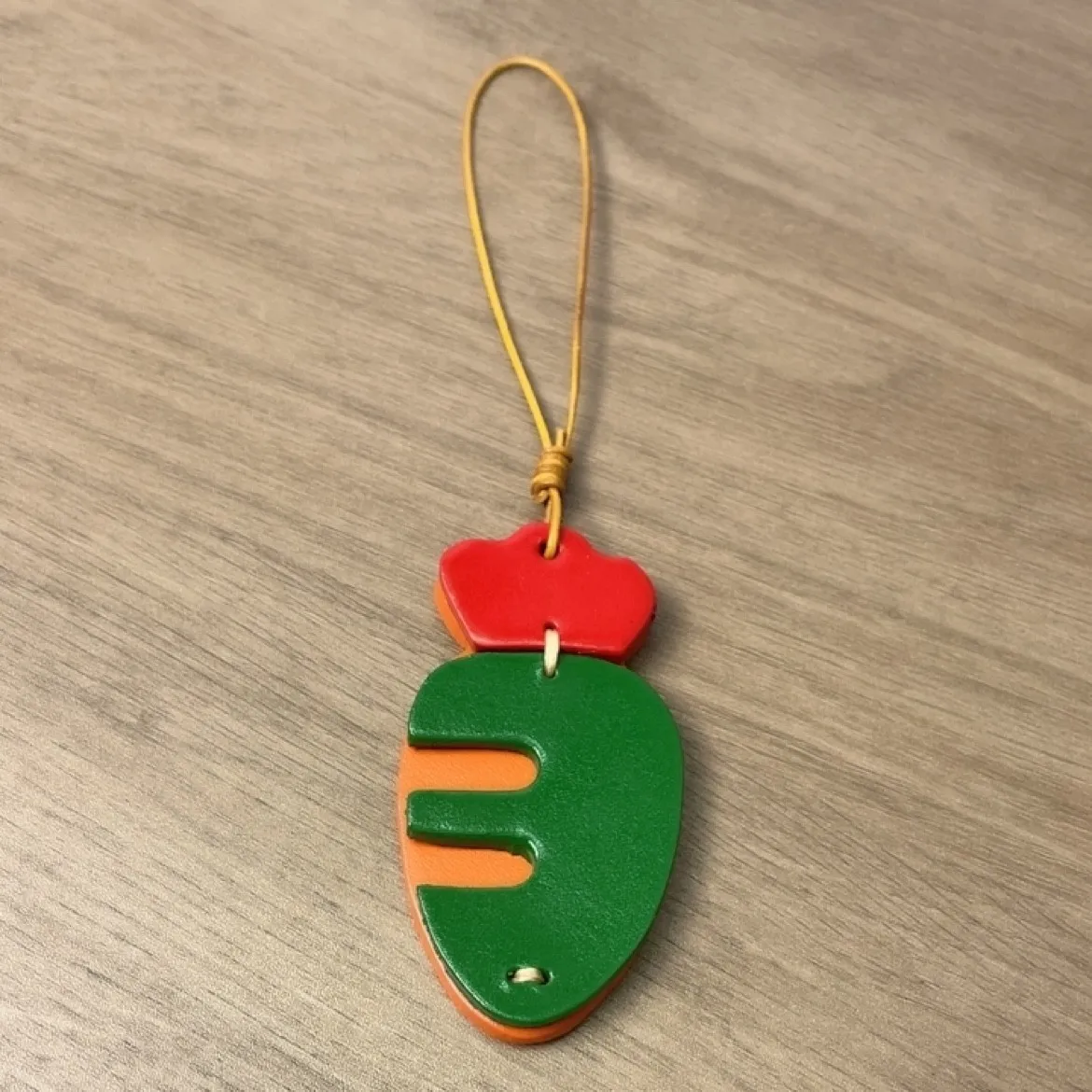 빈티지 물고기 가죽 펜던트 참 - 가방, 지갑, 벽 장식 및 선물용 수제 소가죽 키체인(탑 그레인, 레트로 스타일, 1PC)