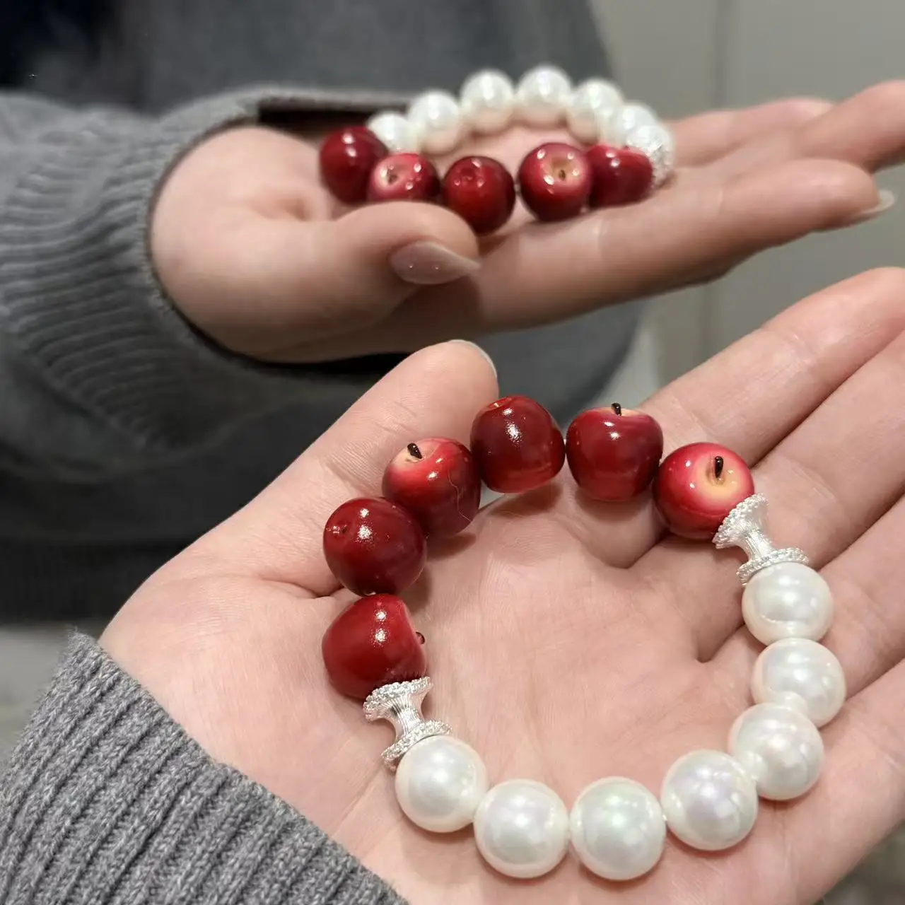 2026 New Red  White Apple Beaded Bracelet For Women Light Luxury Pearl Apple Elegant Delicate Bracelet