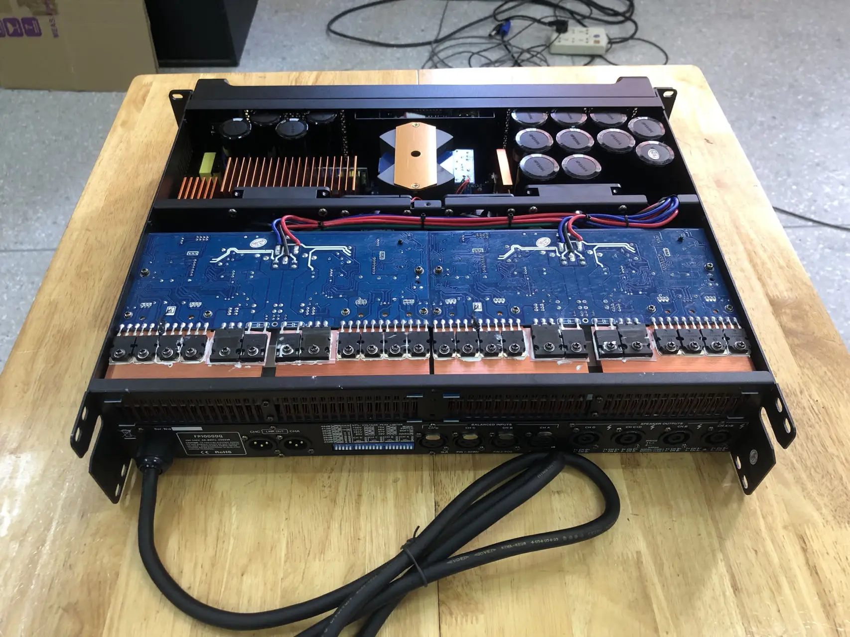 مصنع FP14000 Aoshen معدات الصوت عالية الجودة مكبر كهربائي المهنية مكبر كهربائي الصوت #4