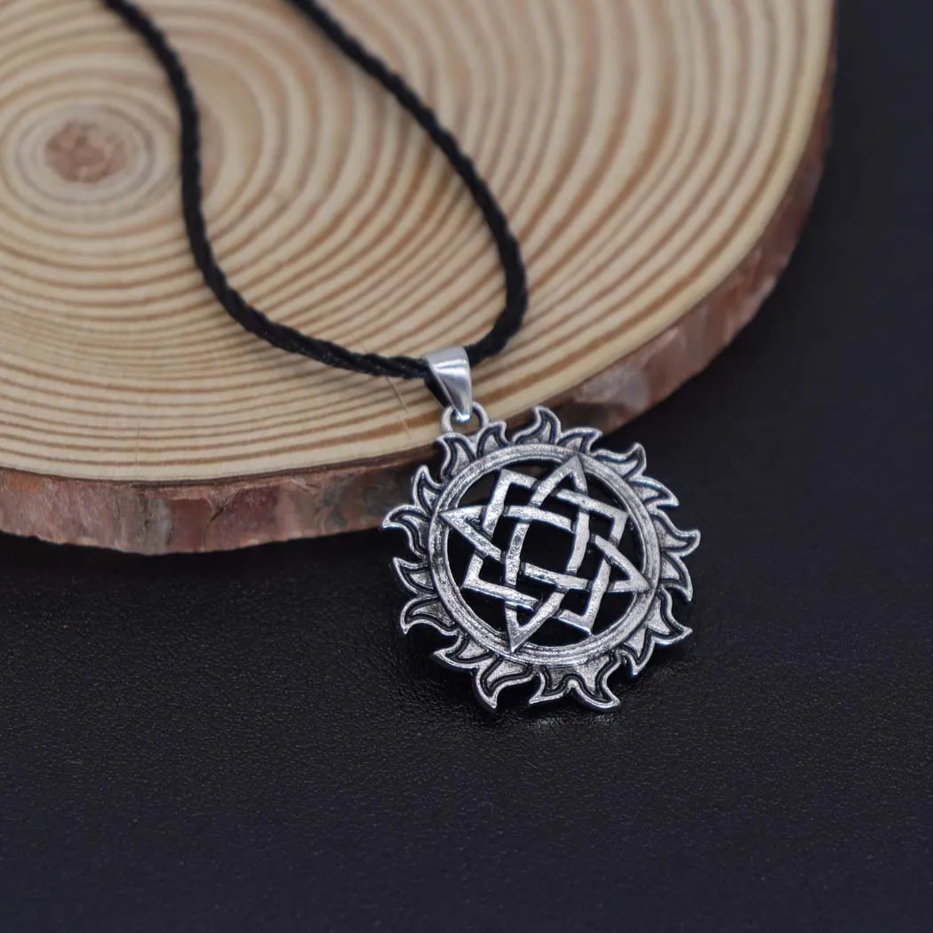 2024 new fashion alloy Sun pendant necklace temperament every clavicle chain men\'s and women\'s accessories accessories