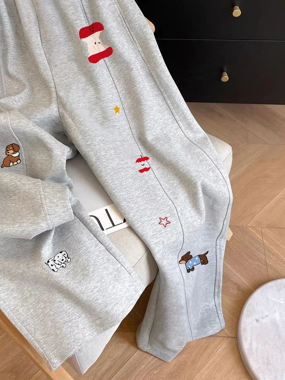 ريترو اي فيتي طباعة سراويل تقليدية مستقيم الساق Spor ex ربيع الخريف الكورية Sle مكافحة الشيخوخة تنوعا فضفاضة تناسب