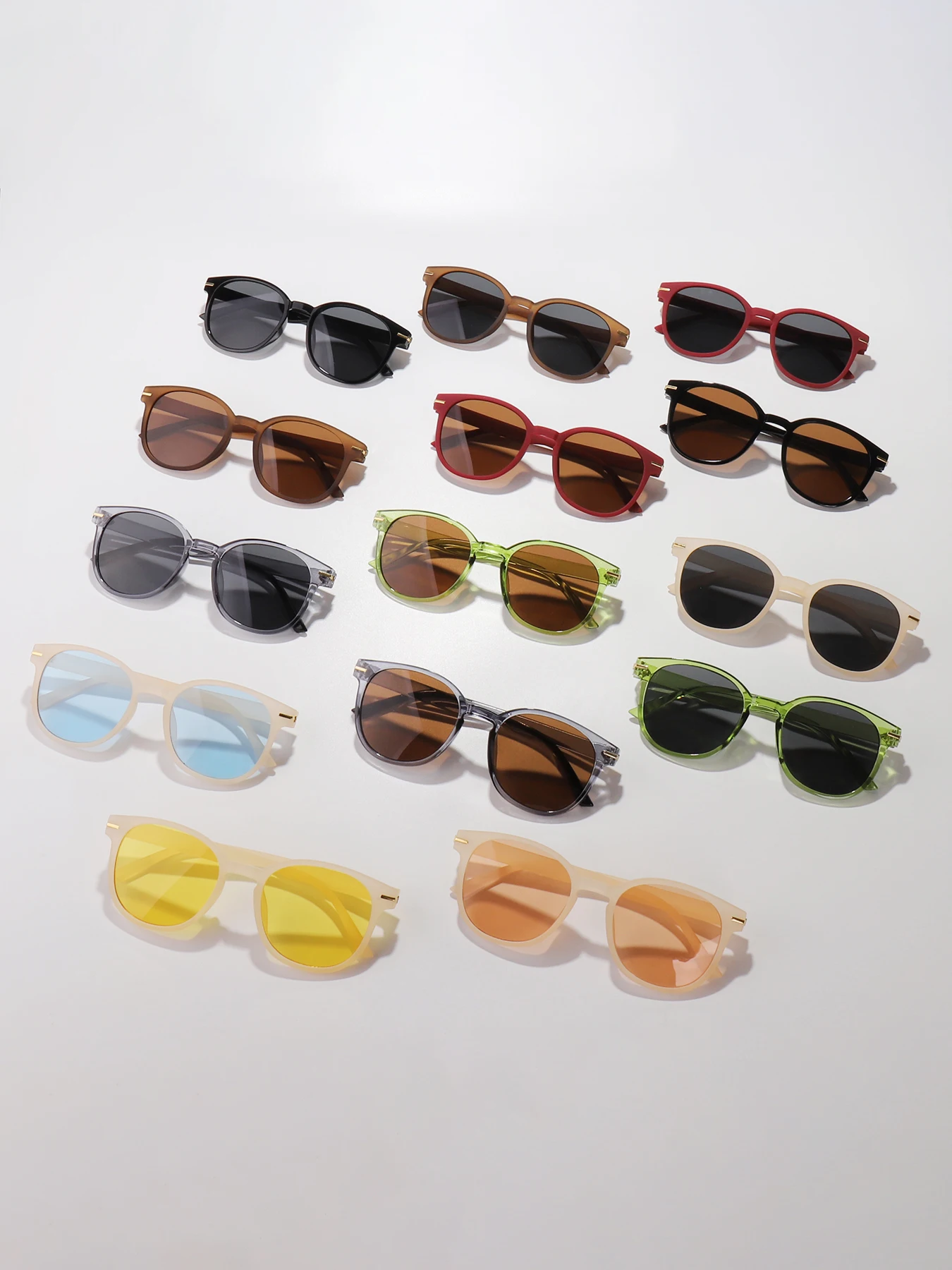 AliExpress TAMWY Vintage Sunglasses with Box Men and Women Casual Retro Round Goggles with UV Protection Outdoor Sports, Running, Hiking Cycling