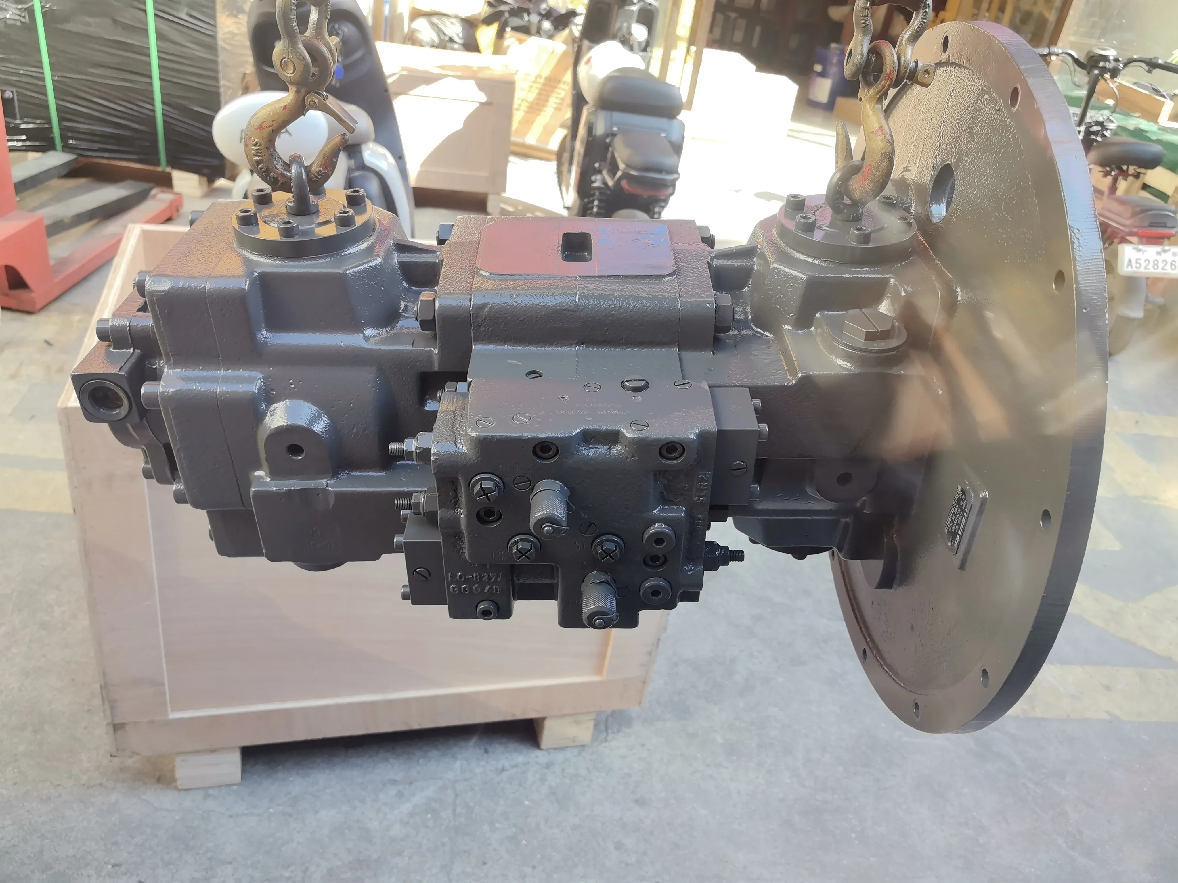 مضخة هيدروليكية ذات جودة ممتازة LPVD107 المضخة الرئيسية لحفارة Liebherr A 924 عجلة 9076756-001 LPVD مجموعة المضخات سلسلة كاملة #1