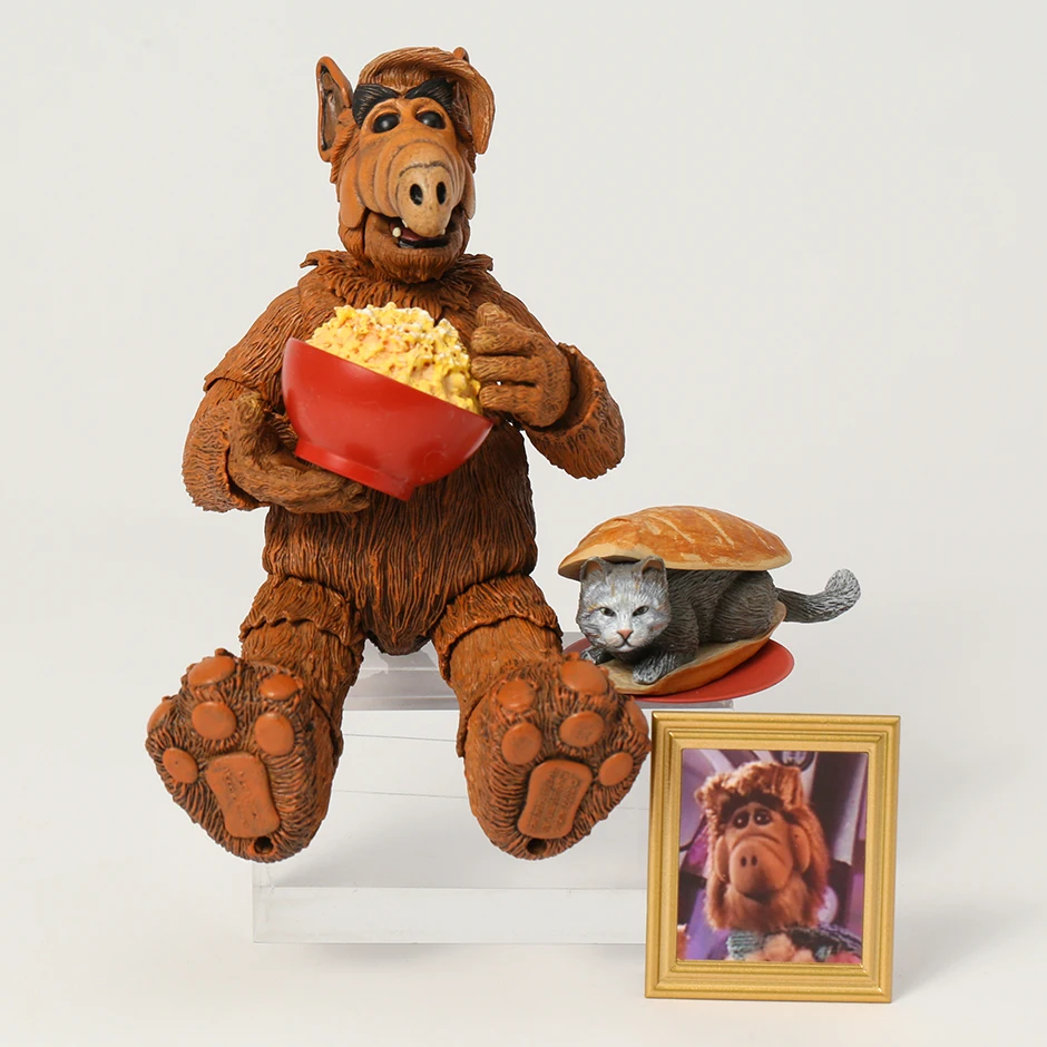 NECA Alf Ultimate 7-Inch Scale Action Figure