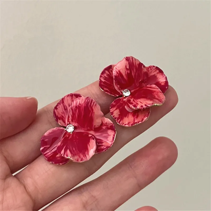 

French Retro Oil Painting Sweet flower Earrings Light Luxury High Sense Niche Design New Earrings