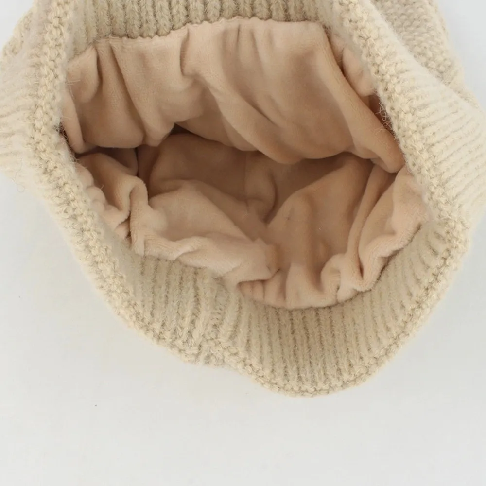 Set Syal dan Topi Elastis Modis, Topi Wol Sentuh Layar Hangat, Sarung Tangan Anti Dingin Warna Solid Lembut untuk Wanita