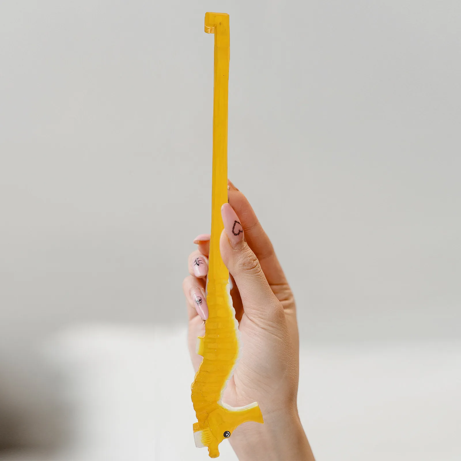 

Wood Back Scratcher Long Handle Body Relaxation Massager Itch Relief Tool Compact Portable Wooden Back Scratcher Gift