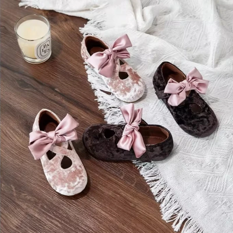 New Retro Kids Suede Mary Jane Shoes Chic Bow Girls Flat Shoes Wedding Party Elegant Children Ballet Leather Shoes Soft Non-slip