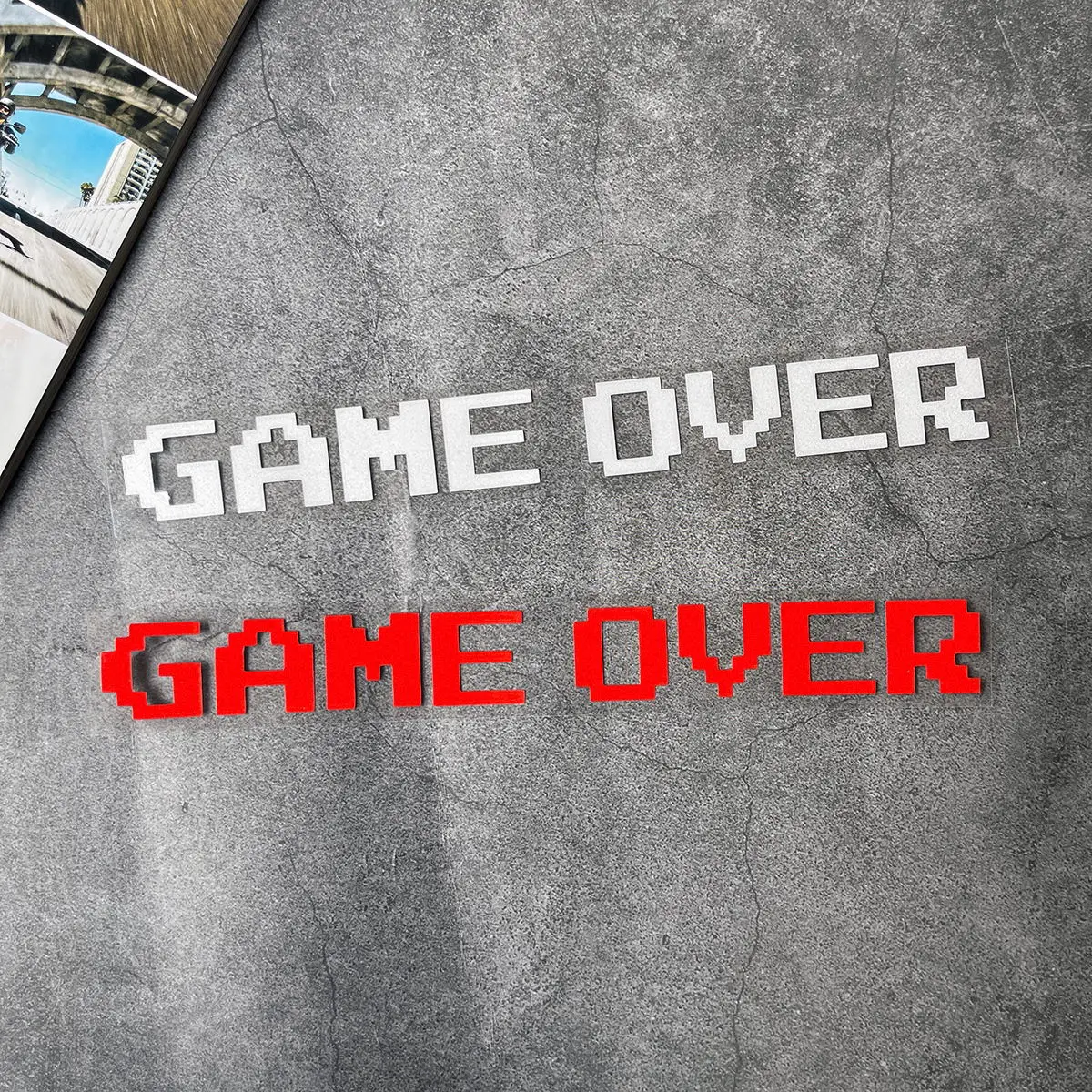 قطعة واحدة من ملصقات السيارات بكسل "Game Over"، شارات بتصميم ريترو بألوان متنوعة، عناصر تصفيف السيارات المميزة