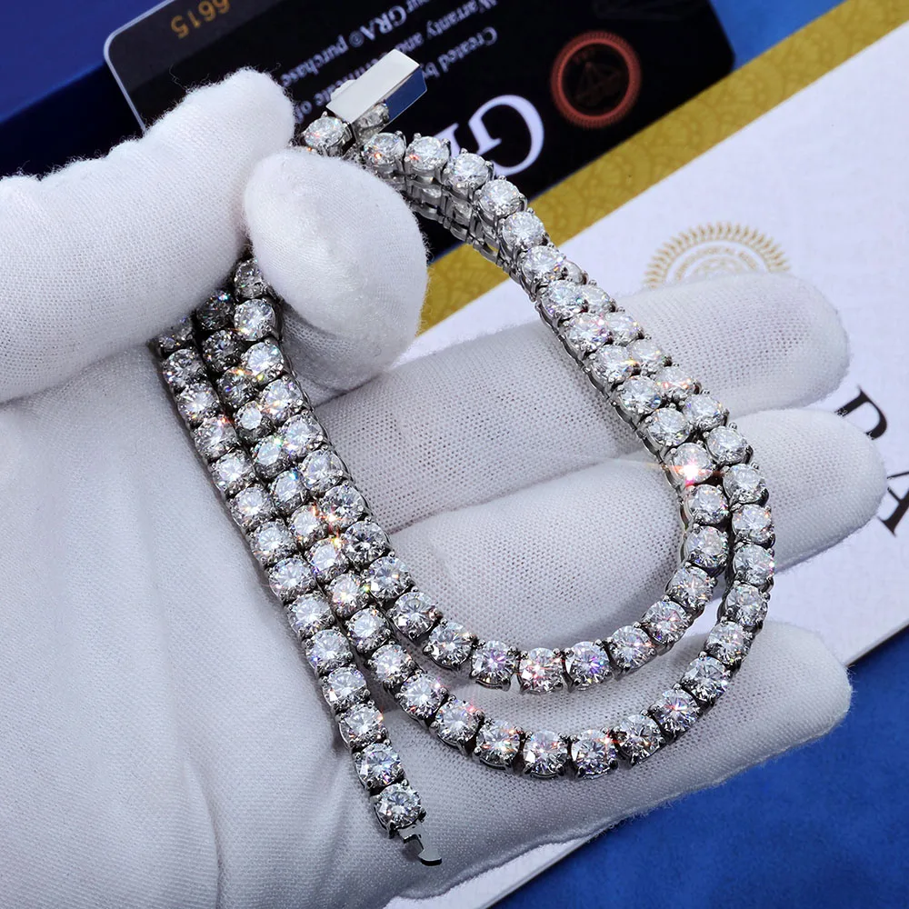 Thumbnail 3 - #92 Highest Rated Moissanite Bracelets to Buy in 2026
