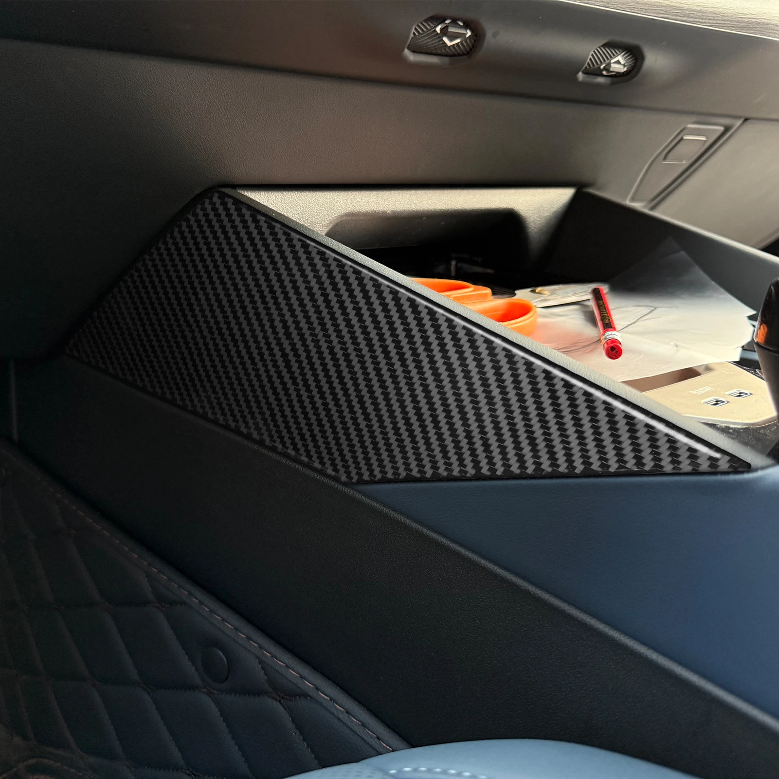 

Мягкая автомобильная консоль из углеродного волокна, декоративная наклейка на панель, аксессуары для салона автомобиля для BMW 5 серии i5 G60 G68 2024+