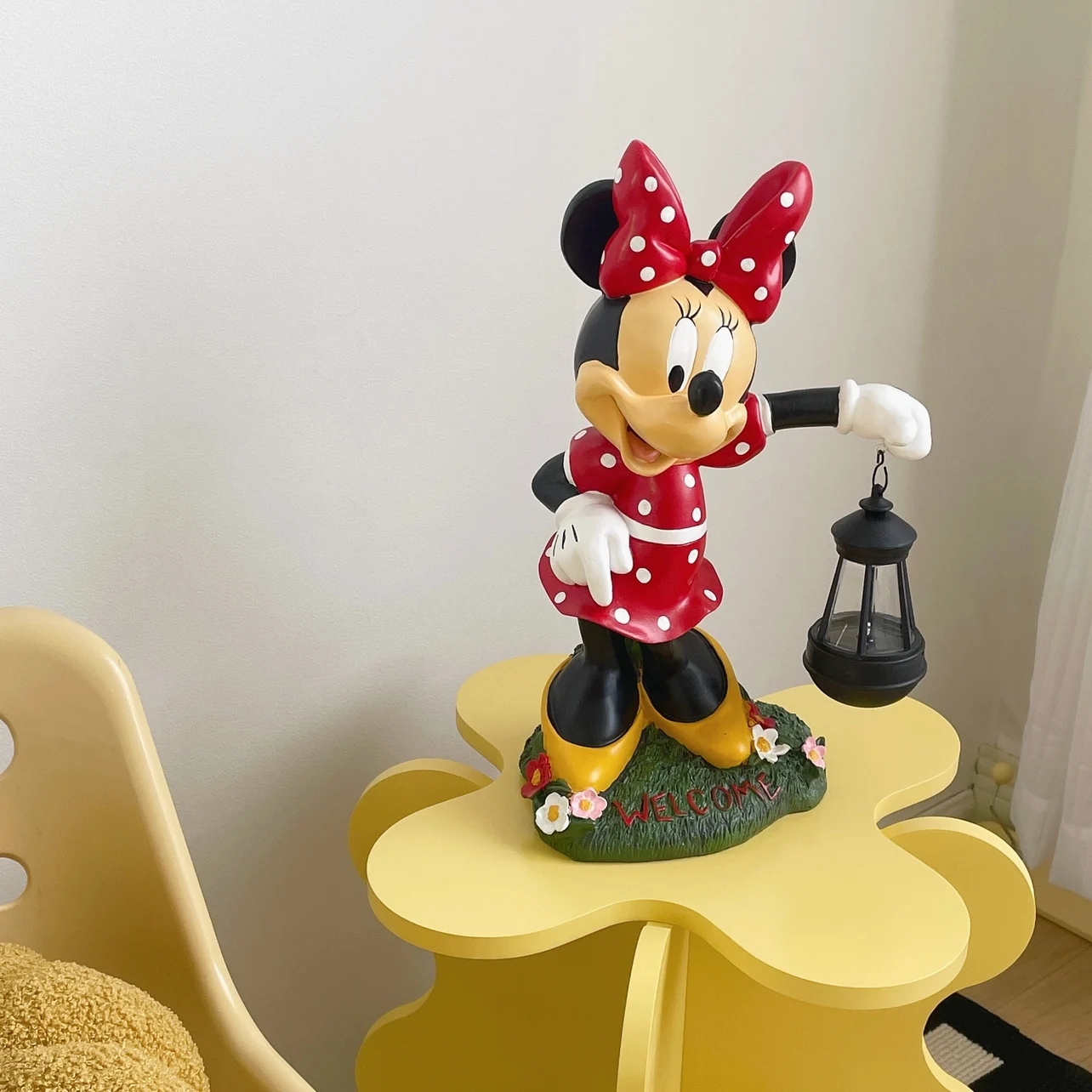 Disney Mickey Minnie Mouse Figure Solar Resin Floor Decoration For Living Room And Home Courtyard Housewarming Chrismas Gift