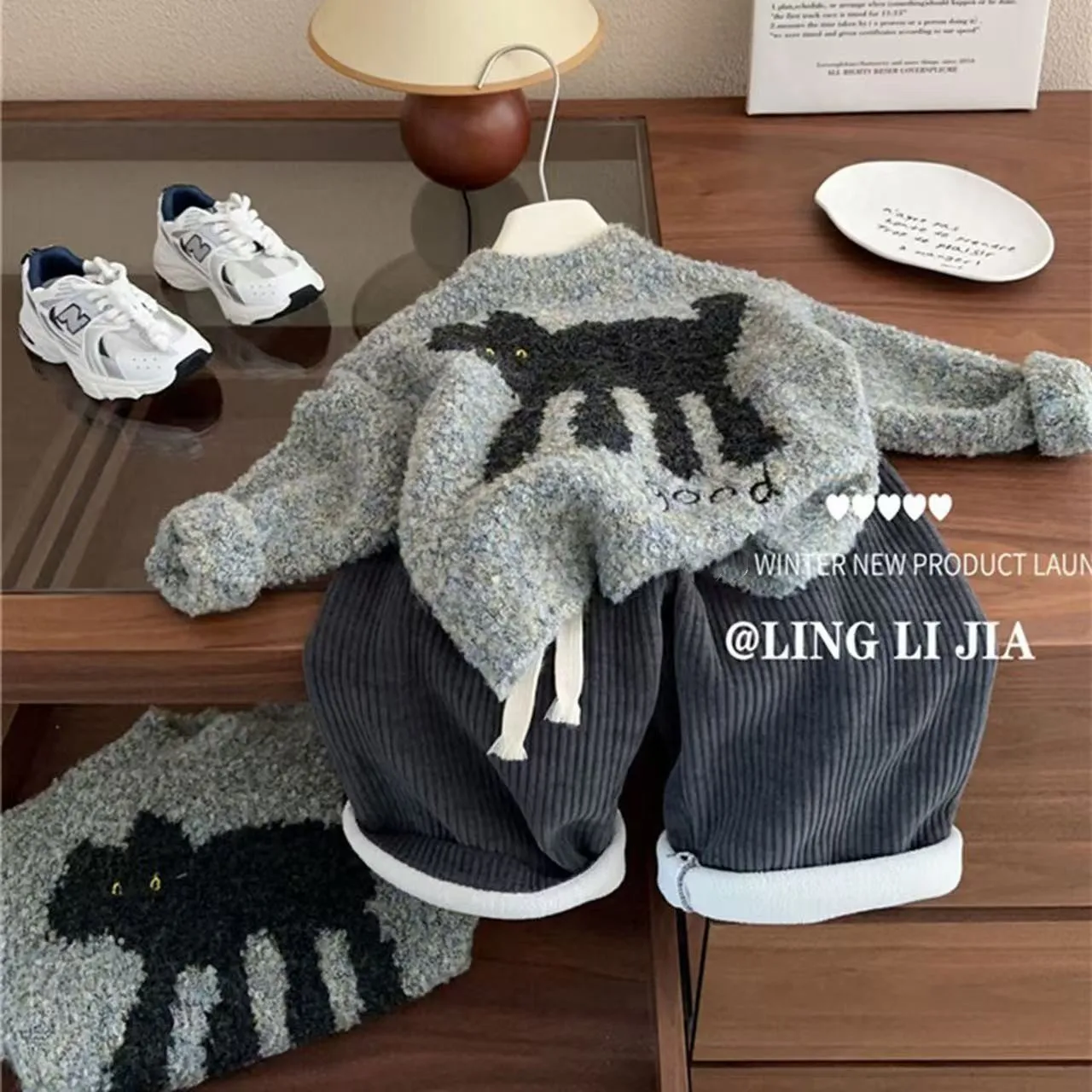 

Children's Clothing Set Autumn And Winter New Boys Girl Knitted Sweater +Plush Thick Wide Leg Pants Two-piece Set Kids Outfits