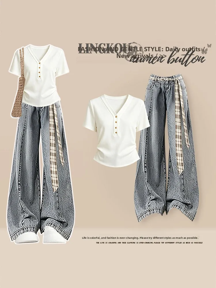 Casual Vintage Style Women's Two-Piece Set Short Sleeve V-Neck T-Shirt And Slimming Distressed Denim Jeans Summer Collection