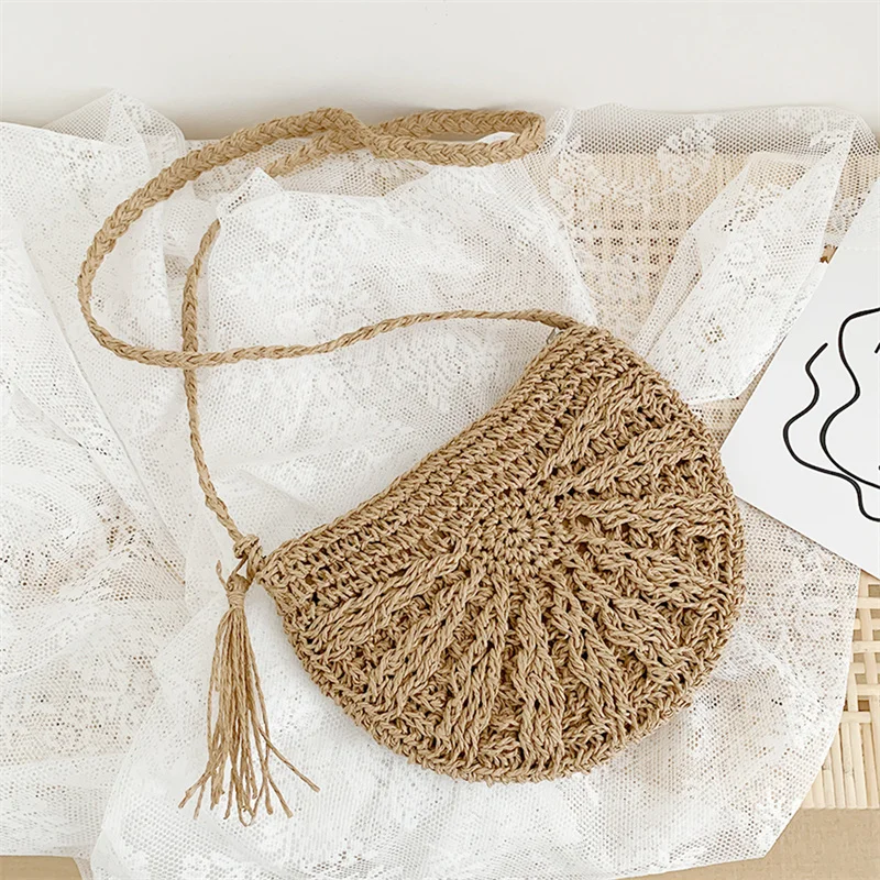 Half-Round Rattan Crossbody Bag Woven Straw Bag Fashion Summer Women Messenger Crossbody Bags Girls Small Beach Handbag