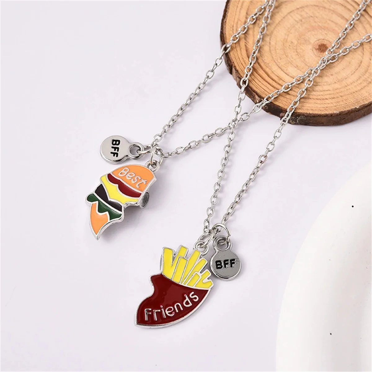 2Pcs 2025 New Burger Fries Necklace Alloy Oil Drip Magnet Cartoon Best Friend Necklace Set Graduation Season Gift Party Jewelry