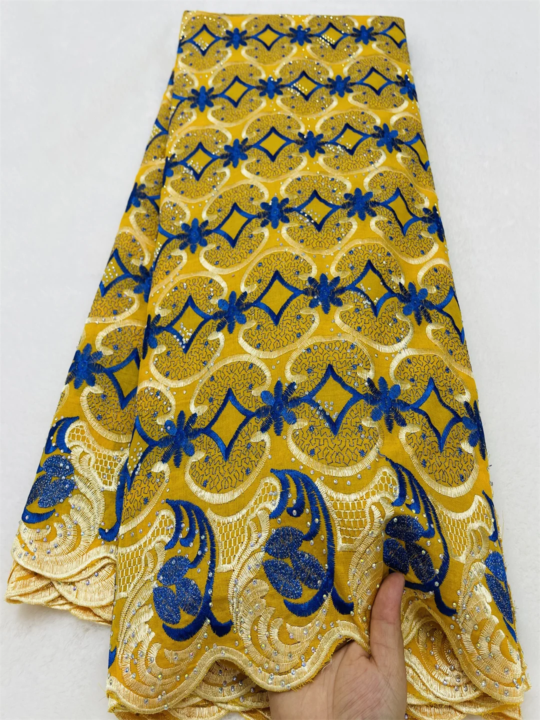 

Роскошная нигерийская хлопковая кружевная ткань, 5 ярдов, 2025 г., высокое качество, швейцарская вуаль, кружевная ткань с камнями для женщин, платье для дня рождения