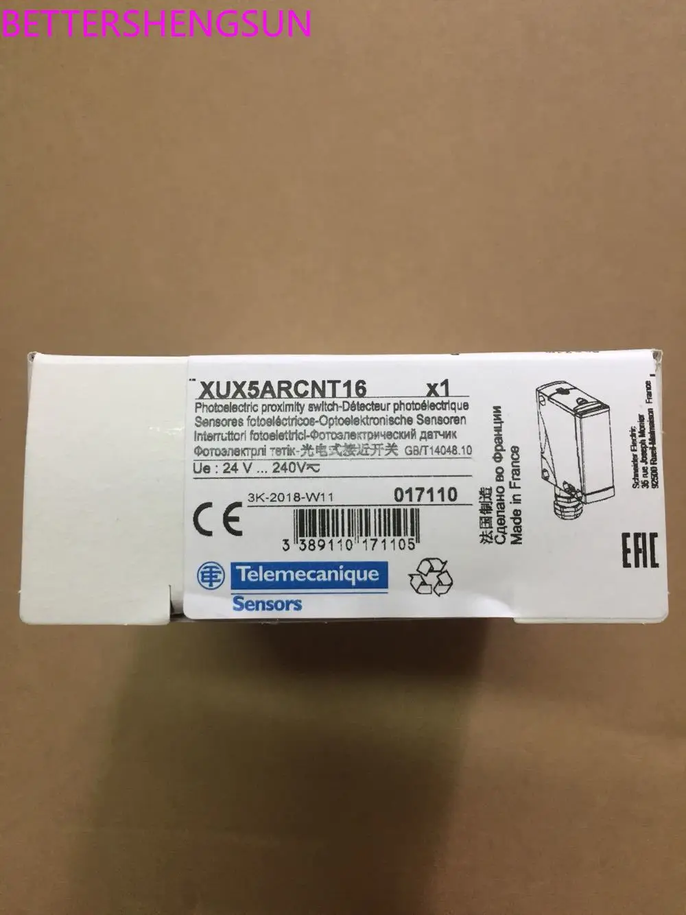 

Xux5arcnt16, Xux5apant16 Photoelectric Sensor