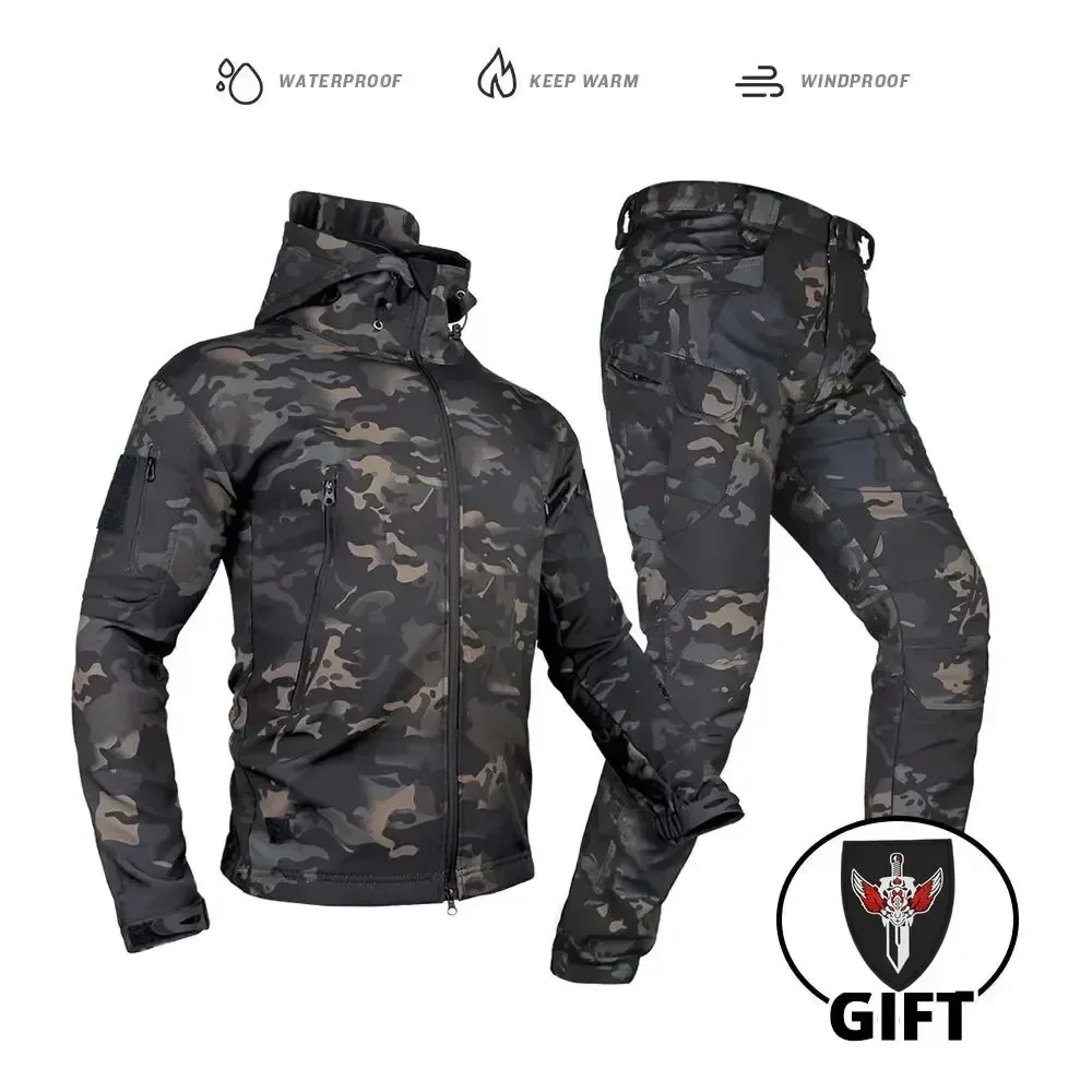 Quick Delivery Winter Cutting Resistant Shark Skin Soft Shell Waterproof Thickened Multi Pocket Tactical Set Sold At A Low Price