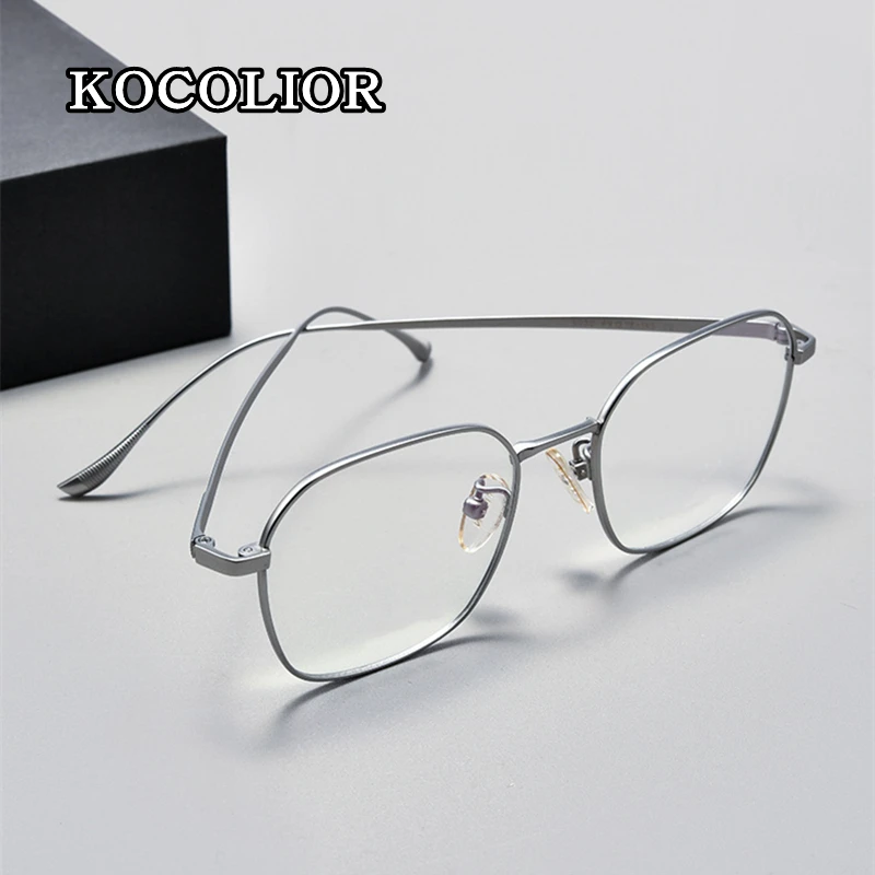 Ultra Light Fashion Retro Eyeglasses Men Women Pure Titanium Small Frame Glasses Prescription Photochromic Reading Glasses 0~600
