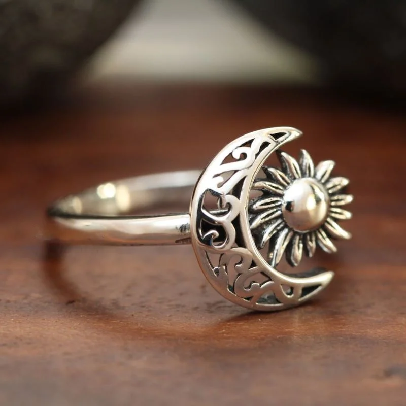 Vintage Simple Moon Sun Ring for Women Creative Delicate Antique Silver Color Party Holiday Jewelry Accessories